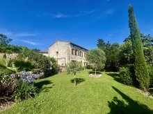 Coup de cœur ! Maison à colombages individuelle avec beau jardin !